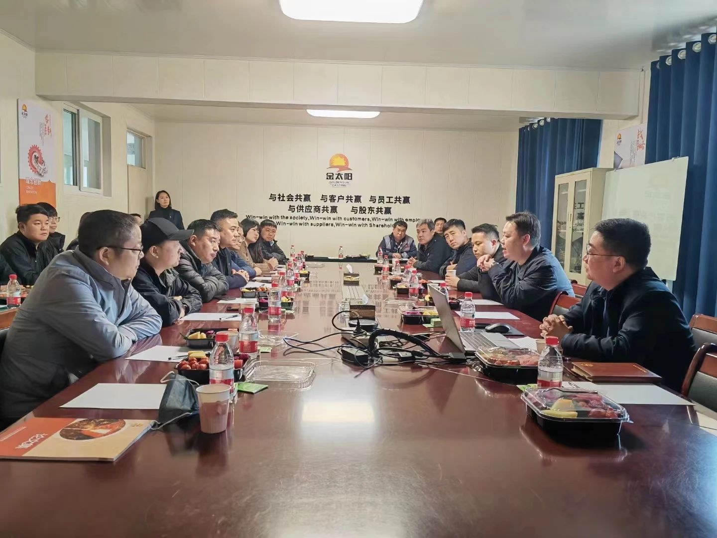 中鑄協青企分會一行到嫩草影院鑄（zhù）業考察